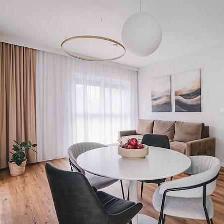 Zen Center Apartment - Free Parking Торунь Экстерьер фото