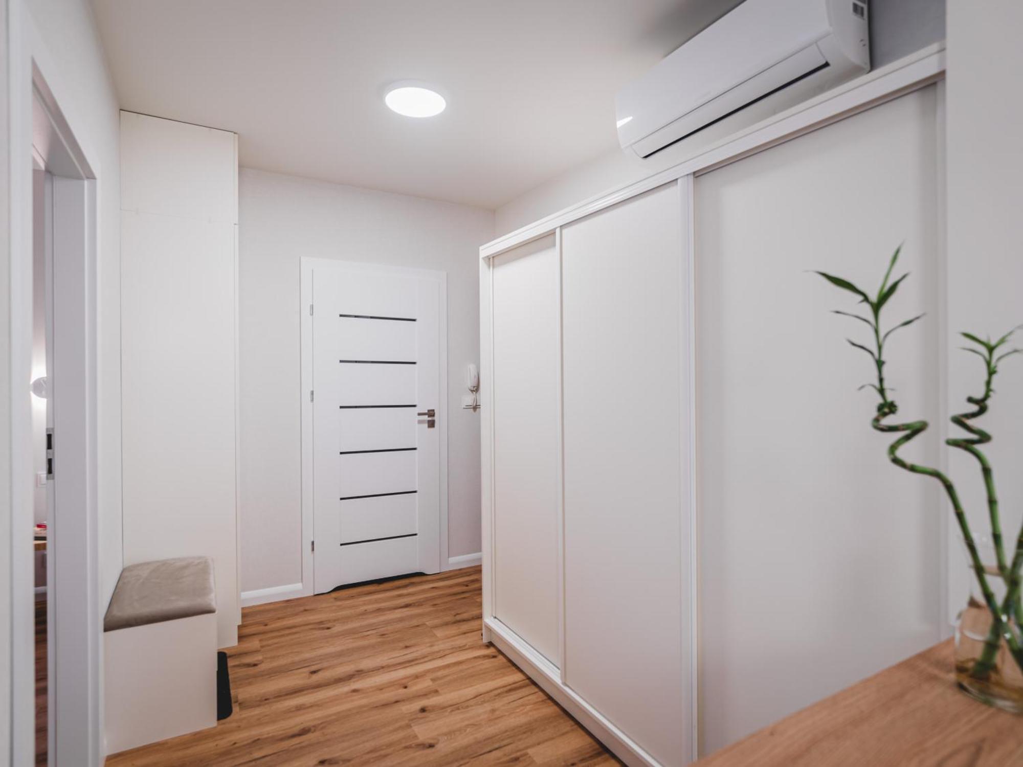 Zen Center Apartment - Free Parking Торунь Экстерьер фото